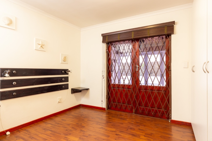 3 Bedroom Property for Sale in Velddrif Western Cape